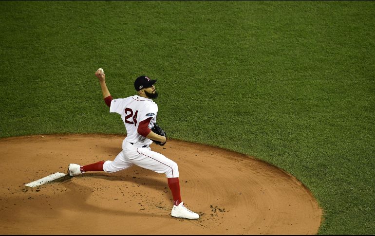 David Price se quedó a un out de su primer triunfo en postemporada como abridor. EFE/J. Cetrino