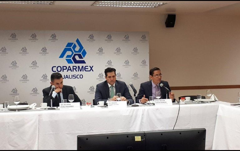 La generación de empleo en Jalisco ha sido positiva en los sectores industria, construcción y eléctrico, mientras que el crecimiento ha sido moderado en los sectores de comercio y servicios. TWITTER/ @ComCoparmex