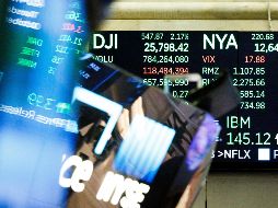 El mercado bursátil nacional cerró a la par del estadounidense, quien también reportó ganancias. EFE/J. Lane