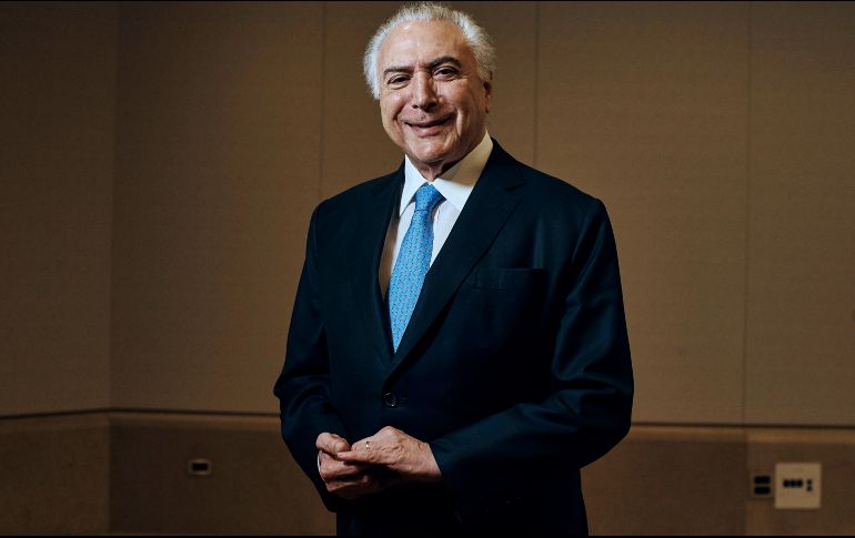 De nueva cuenta, el mandatario se encuentra envuelto en un escándalos por diversos delitos. AP/A. Kudacki