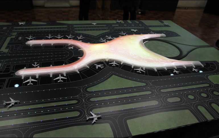 De igual manera, 6 de cada 10 constructoras están en contra de que la viabilidad de este proyecto se discuta y sólo el 37 por ciento concuerda con que haya discusión. NOTIMEX/Archivo