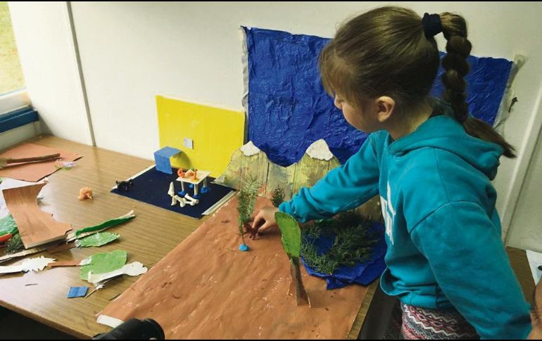 Los personajes del cortometraje fueron hechos con plastilina por los niños de Nacozari. CORTESÍA