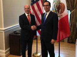 El secretario del Tesoro, Steve Mnuchin, y el titular de la Secretaría de Hacienda y Crédito Público, José Antonio González Anaya, ofrecieron una declaración conjunta. ESPECIAL