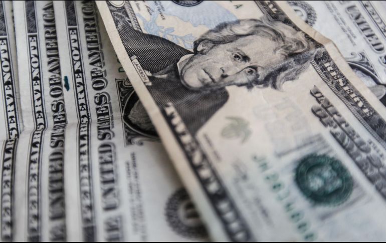 El Banco BASE espera que durante la sesión de este día el tipo de cambio oscile entre 18.85 y 19.05 pesos por dólar en cotizaciones interbancarias a la venta. EL INFORMADOR / ARCHIVO