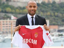 Henry firmó hasta 2021 con el club donde terminó su formación e inició un camino profesional que le llevó a ser uno de los mejores jugadores de su época. AFP / V. Hache