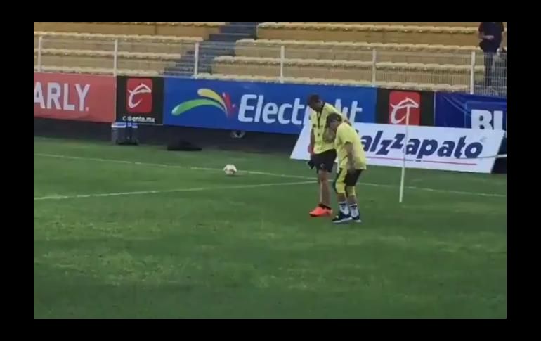 Tras la llegada del técnico a México para dirigir a los Dorados, el problema de la artrosis se acentuó. ESPECIAL