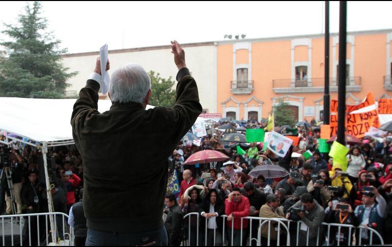 En la Plaza Cívica de Saltillo, el morenista comentó que cuando se bajan los impuestos aumenta el crecimiento económico y de esa manera hay más recaudación. NTX/A. Monroy