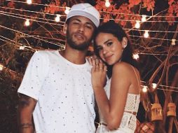 El jugador del PSG y Marquezine comenzaron por primera vez su noviazgo en 2013. ESPECIAL