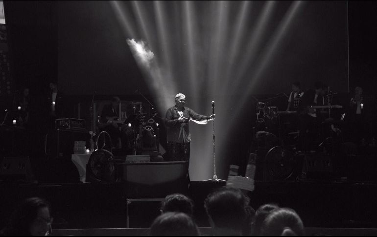 D´Alessio derramó lágrimas de emoción ante un público que la ovacionó de pie. FACEBOOK / FiestasDeOctubre