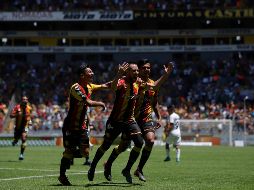 Los melenudos se vieron superados por la “Jaiba Brava”, quien se mostró mejor en todos los aspectos. EL INFORMADOR/ARCHIVO