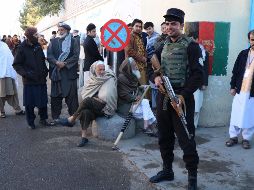 De acuerdo con algunas cuentas oficiales de los talibanes en Twitter, los insurgentes perpetraron hoy ataques en al menos 20 de las 34 provincias afganas. EFE/ J. Rezayee