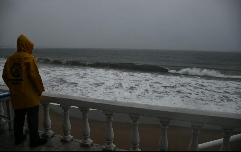 Recomiendan a la población mantenerse informada en fuentes oficiales y atender las indicaciones de las autoridades. ESPECIAL / Protección civil Jalisco