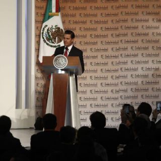 Peña Nieto reitera a migrantes cumplir legalidad para entrar a México