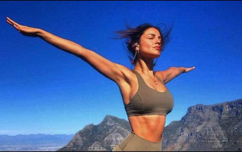 El par de publicaciones de la cantante ya superan los cien mil 