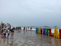 Las actividades laborales y el transporte público fueron suspendidas en los municipios de Mazatlán, Concordia, Rosario y Escuinapa. AFP/D. Slim