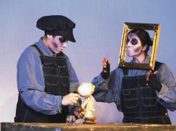 La compañía presenta “Cuentos para no dormir”, puesta en escena que ha tenido gran éxito en la ciudad.  EL INFORMADOR