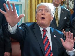 ''Somos una gran Nación Soberana. ¡Tenemos Fuertes Fronteras y nunca aceptaremos a gente entrando en nuestro país de manera ilegal!'', indica el presidente estadounidense en Twitter. EFE / R. Sachs