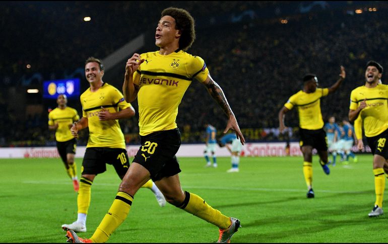 Axel Witsel abre el marcador para el Dortmund al 38'. EFE/S. Steinbach