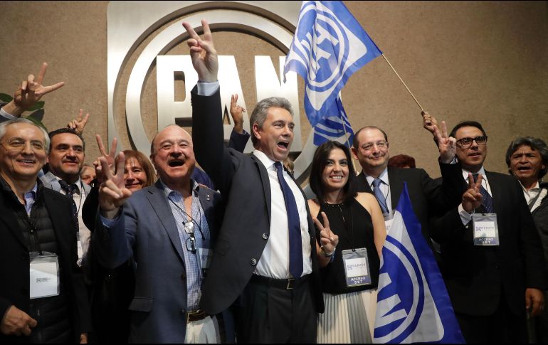El candidato a la presidencia nacional del PAN, Manuel Gómez Morín, al término del debate que sostuvo con Marko Cortés. SUN/L. Cortés