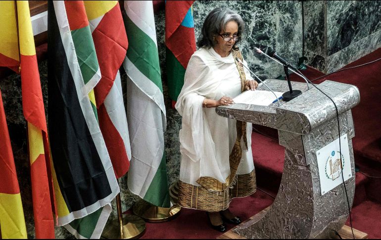 La prevalencia de prácticas tradicionales y culturales en la mayoría de países africanos se cita a menudo como una de las grandes barreras para que las mujeres se impliquen en política. AFP / E. Soteras