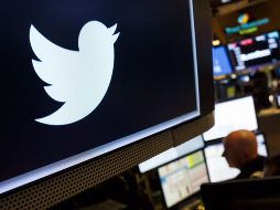Twitter alcanza los 326 millones de usuarios en este tercer trimestre, ligeramente por debajo de los 330 millones que logró el año pasado y que se estimaban se mantendrían en este momento. EFE / ARCHIVO