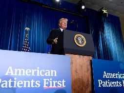 En mayo pasado, Trump adelantó que planeaba presionar a las farmacéuticas para que abaraten sus productos en EU. AP/S. Walsh