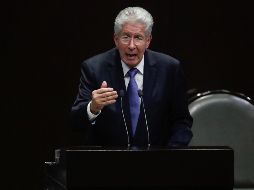 El secretario de Comunicaciones y Transportes, Gerardo Ruiz Esparza, habla durante su comparecencia en la Cámara de Diputados. SUN/I. Stephens