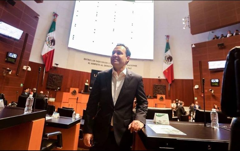 Castañeda plantea Órganos Ciudadanos de Vigilancia en las representaciones consulares mexicanas y la obligación de los funcionarios de presentar su plan de trabajo a la comunidad de mexicanos en el extranjero. FACEBOOK/clementech