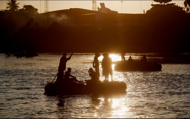 La alcaldesa de Suchiate, Sonia Eloina Hernández, manifestó que el municipio está preparado para socorrer a los migrantes, pero al mismo tiempo manifestó su preocupación por los gastos y la posibilidad de nuevas caravanas. EFE/E. Biba