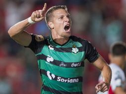 Julio Furch, de Santos, es el líder goleador del torneo, con diez tantos. MEXSPORT/ARCHIVO