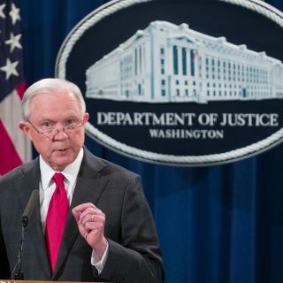 Sospechoso de enviar paquetes afronta hasta 48 años de cárcel