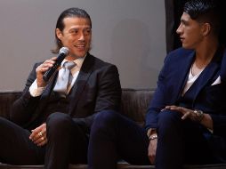 Almeyda (I) es el segundo entrenador más exitoso en la historia del Guadalajara. EFE/ARCHIVO