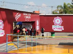 El boleto tiene el logotipo de Fiestas de Octubre y se encuentra acompañado de algunos de los Mitos y Leyendas que revisten la feria. EL INFORMADOR / ARCHIVO