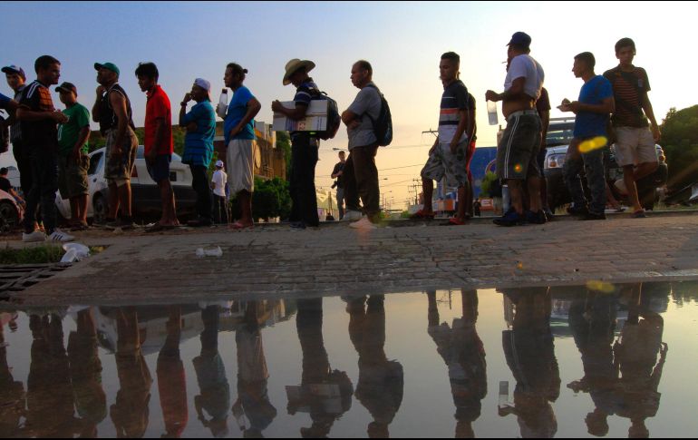 Este sábado, los migrantes partirán de madrugada hacia San Pedro Tapanatepec, en Oaxaca. NTX/J. Lira