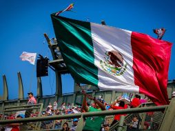 La carrera de este domingo dará inicio a las 11:30 con el tradicional desfile de pilotos; seguirá a interpretación del himno nacional y a las 13:10 horas, se correrá el GP de México. TWITTER / @ mexicogp