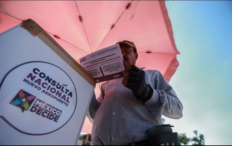 En contraste, manifiestan su respeto, reconocimiento y saludan la lucha de quienes, 