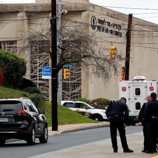Confirman once muertos tras tiroteo en una sinagoga de EU