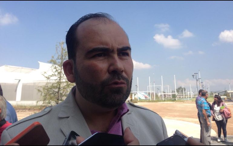 González Mora aseguró que está dispuesto a la construcción del panteón en una diferente ubicación que cumpla con las características adecuadas. TWITTER