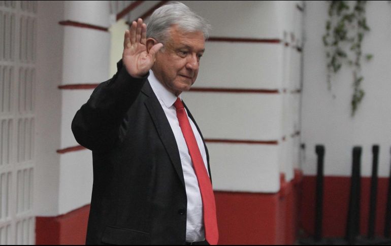 El tabasqueño confirmó que la noche del domingo se darán a conocer los resultados de la consulta nacional sobre el aeropuerto. NTX/G. Durán