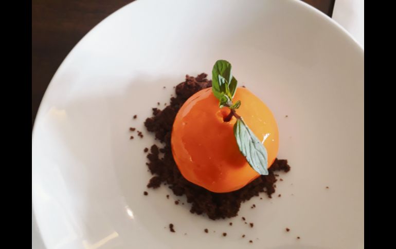 Cheesecake en forma de naranja.  Enamora y endulza la vida.