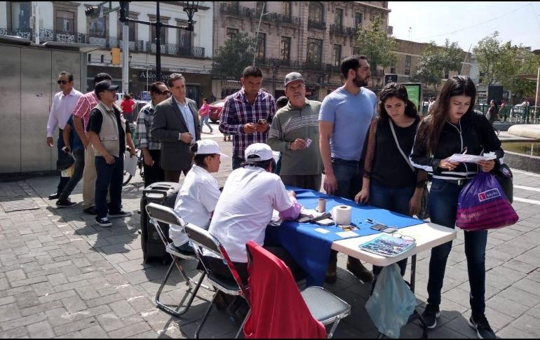 En total se destinaron 70 mil 400 boletas para votar en la consulta pública en la Entidad. ESPECIAL