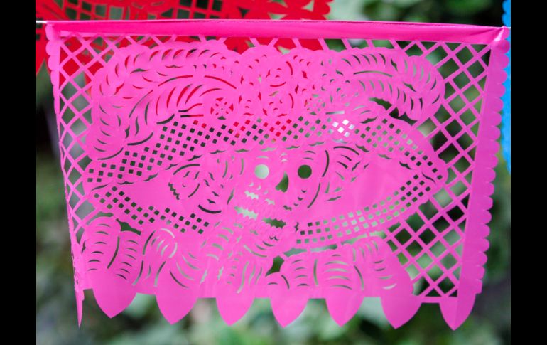 Para celebrar el Día de Muertos, 1 y 2 de noviembre, la gente le pide más sobre todo calaveras. NTX / A. Rodríguez