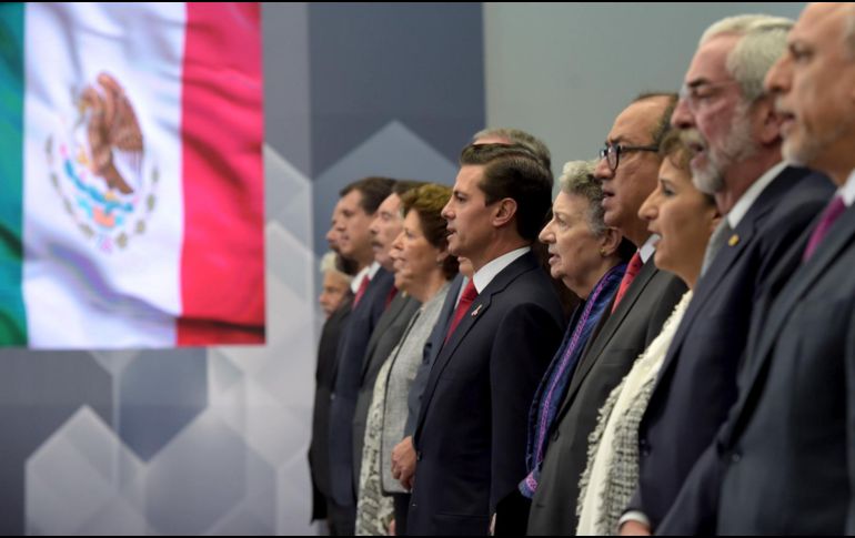 El Presidente Enrique Peña Nieto fijó esta tarde de lunes su postura en torno al anuncio de cancelar la obra del NAICM. ESPECIAL / Presidencia de México