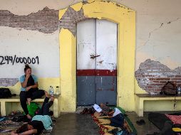 El grueso de la caravana permanece en Santiago Niltepec. AFP / G. Arias