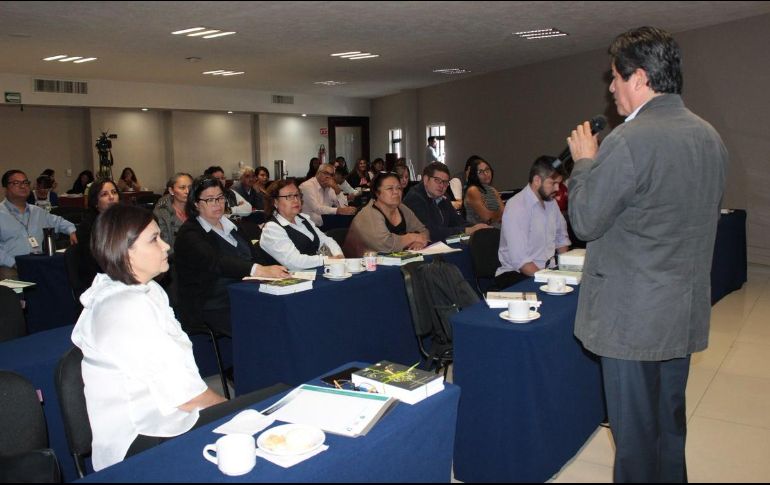 Ricardo Fletes Corona, investigador y especialista de la Universidad de Guadalajara, afirma que la enfermedad mental además de ser un problema de salud pública tiene amplia relación con la condición de calle. TWITTER/ @IJASJalisco