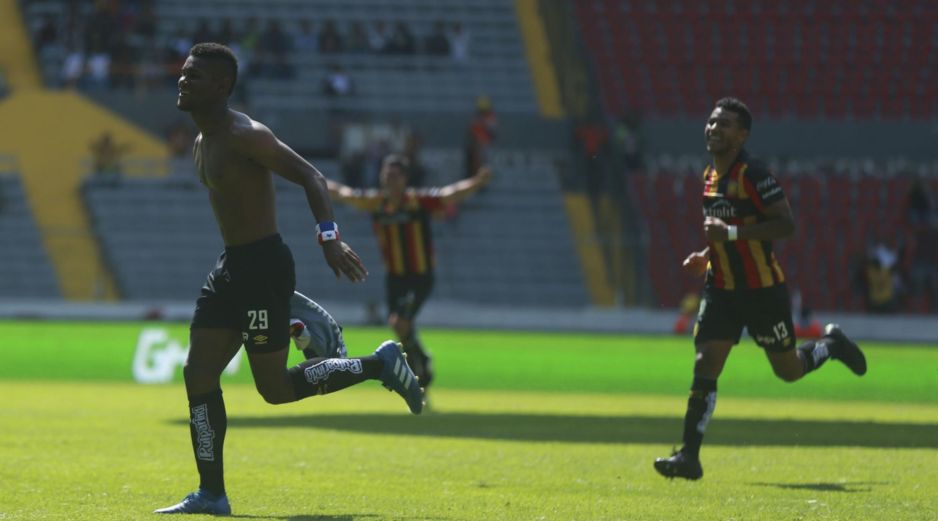 La Liguilla luce como una posibilidad para el equipo de la UdeG. EL INFORMADOR / ARCHIVO