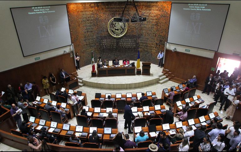 Los diputados dejaron pendiente la reforma a la ley de salud del estado que consideraba incluir la figura de 