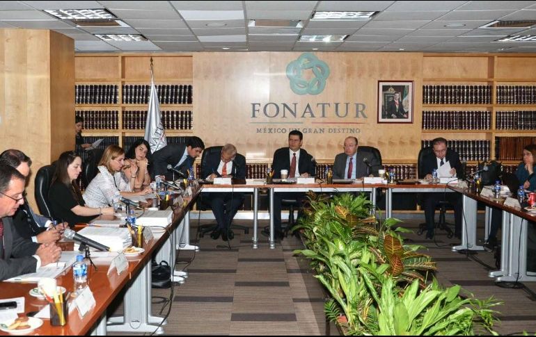 Serán 200 los empleados de alto nivel serán despedidos. FACEBOOK/FonaturMX