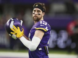 A pesar de la derrota de su equipo, el receptor de los Vikingos, Adam Thielen, tuvo un gran desempeño. AP / ARCHIVO