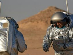 Durante 15 días, los seis mexicanos vivirán casi aislados, pues sólo mantendrán contacto con el control de misión en México, donde les informarán el estatus de la misión, el clima y las actividades a realizar en la jornada. TWITTER / @UnamSpace